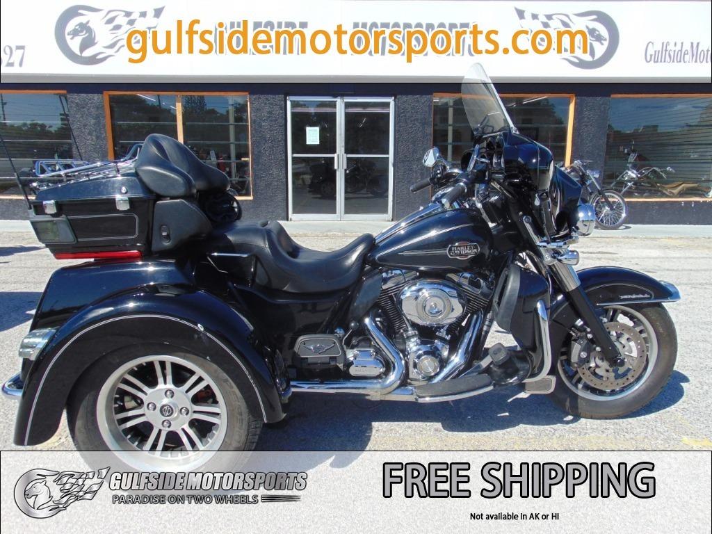 2012 Harley-Davidson FLHTCUTG Tri Glide Ultra Classic Review